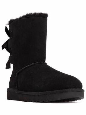 UGG Black W Bailey Bow Suede Short Boot
